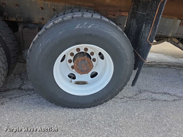 image for item FH6054 2015 Mack Granite GU713 dump truck