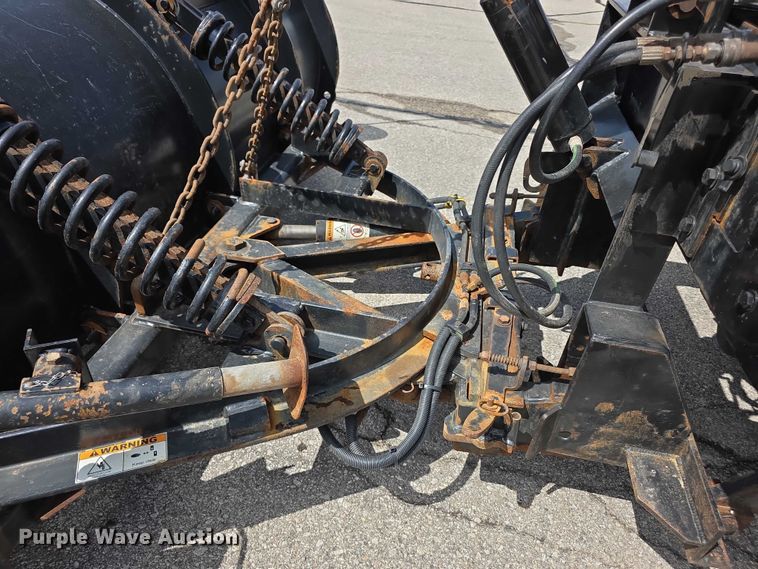 image for item FH6054 2015 Mack Granite GU713 dump truck