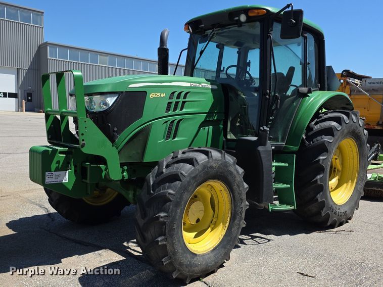 image for item FH6055 2011 John deere 6125M MFWD tractor