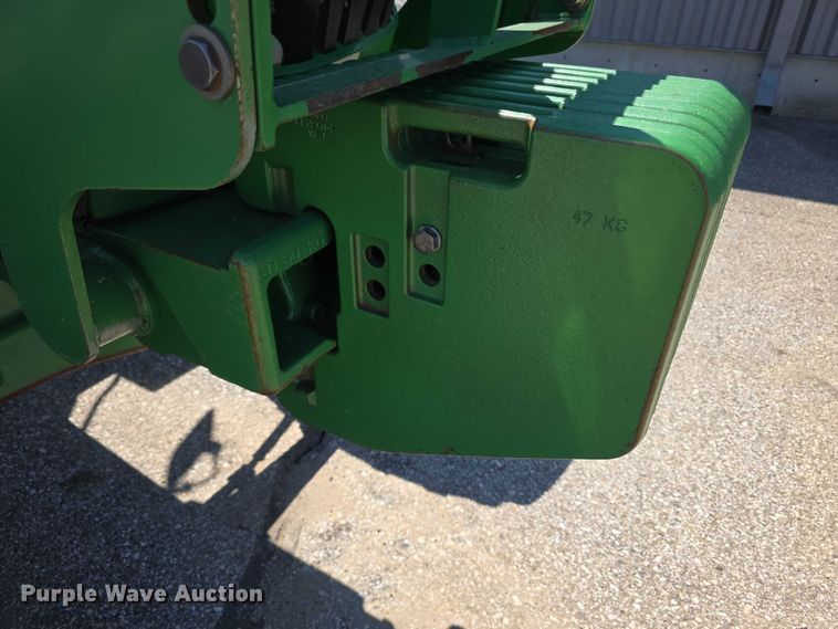 image for item FH6055 2011 John deere 6125M MFWD tractor