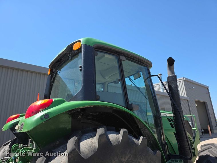 image for item FH6055 2011 John deere 6125M MFWD tractor