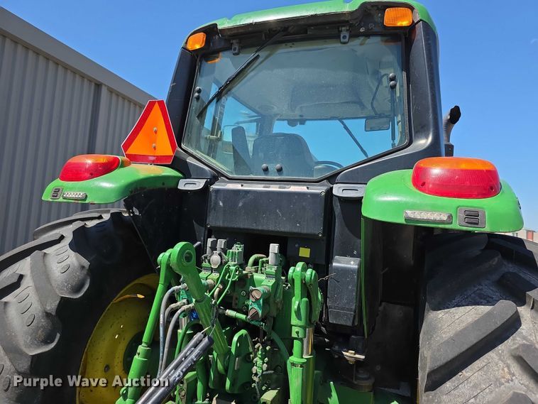 image for item FH6055 2011 John deere 6125M MFWD tractor