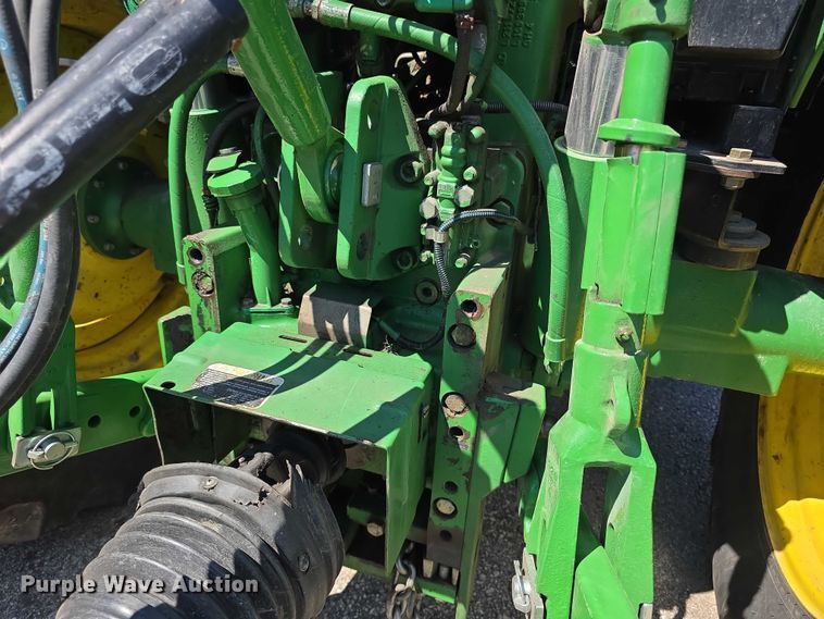 image for item FH6055 2011 John deere 6125M MFWD tractor