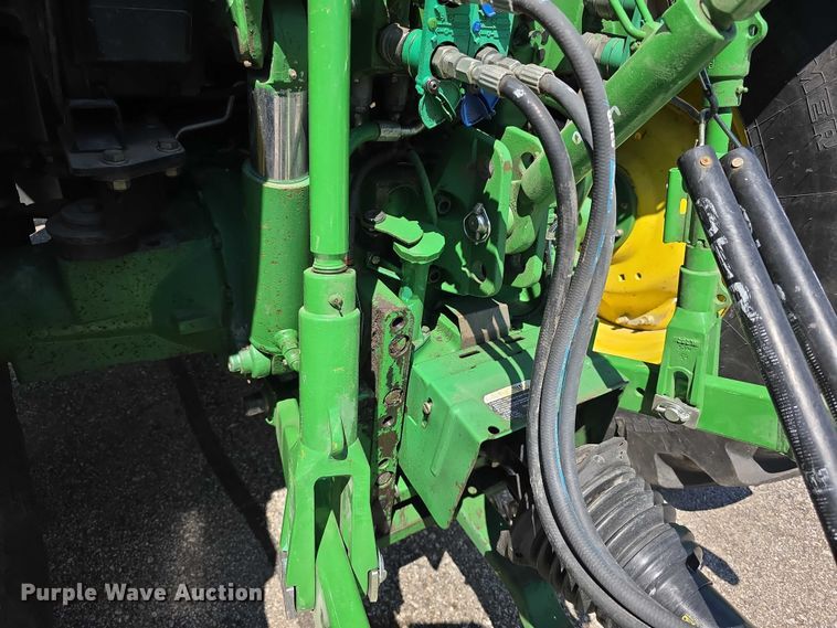 image for item FH6055 2011 John deere 6125M MFWD tractor
