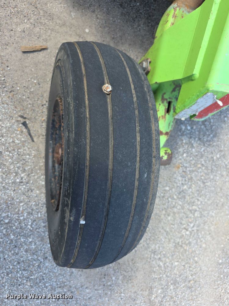 image for item FH6056 2012 Schulte XH1000-S3 rotary mower