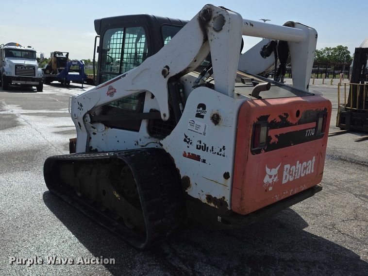 image for item FH6057 2015 Bobcat T770 tracked skid steer loader