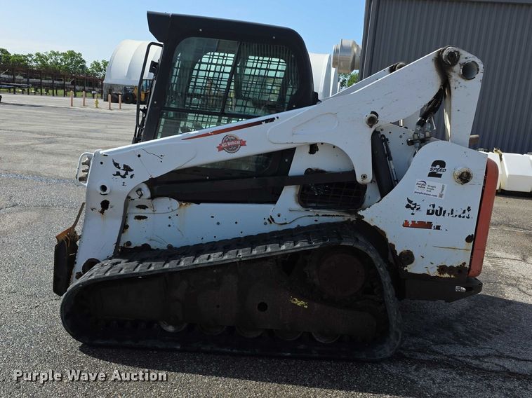 image for item FH6057 2015 Bobcat T770 tracked skid steer loader
