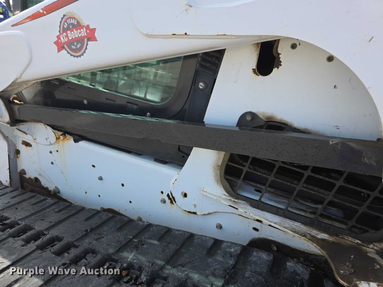 image for item FH6057 2015 Bobcat T770 tracked skid steer loader