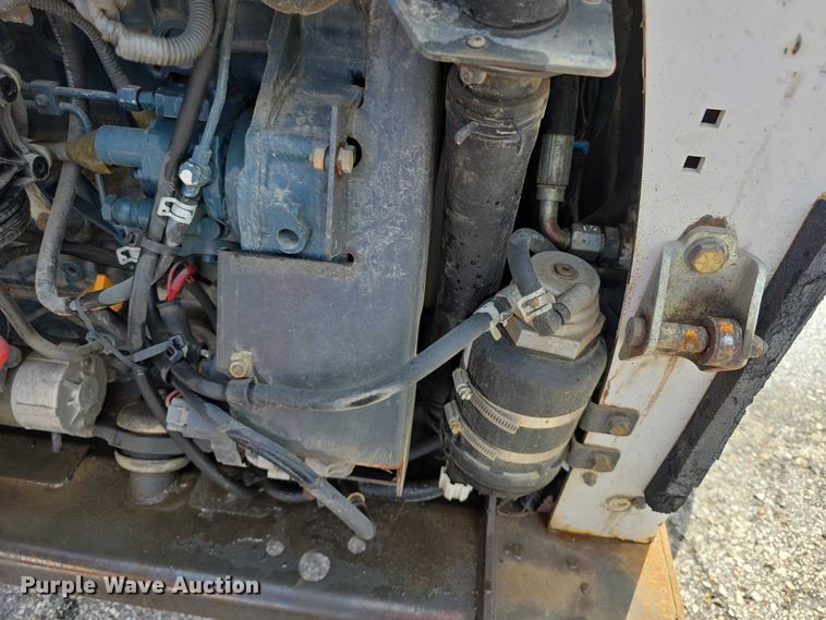 image for item FH6057 2015 Bobcat T770 tracked skid steer loader