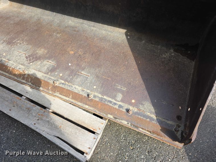 image for item FH6057 2015 Bobcat T770 tracked skid steer loader