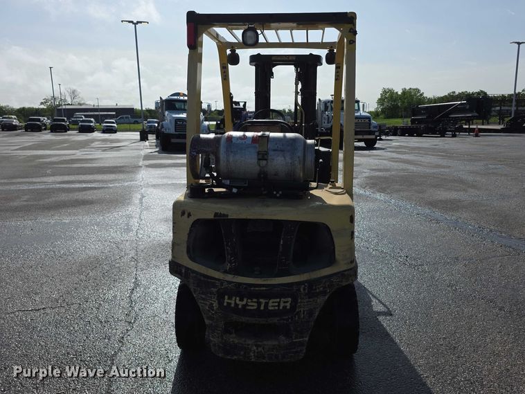 image for item FH6059 2006 Hyster H50FT forklift