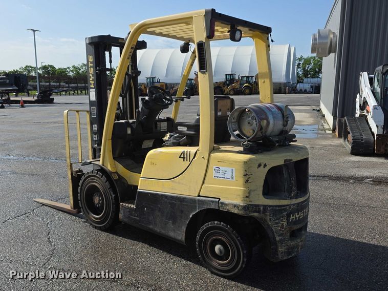 image for item FH6059 2006 Hyster H50FT forklift