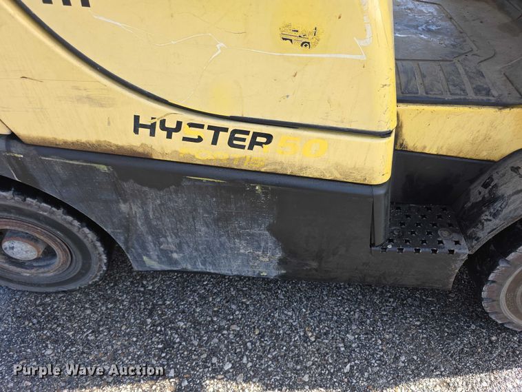 image for item FH6059 2006 Hyster H50FT forklift