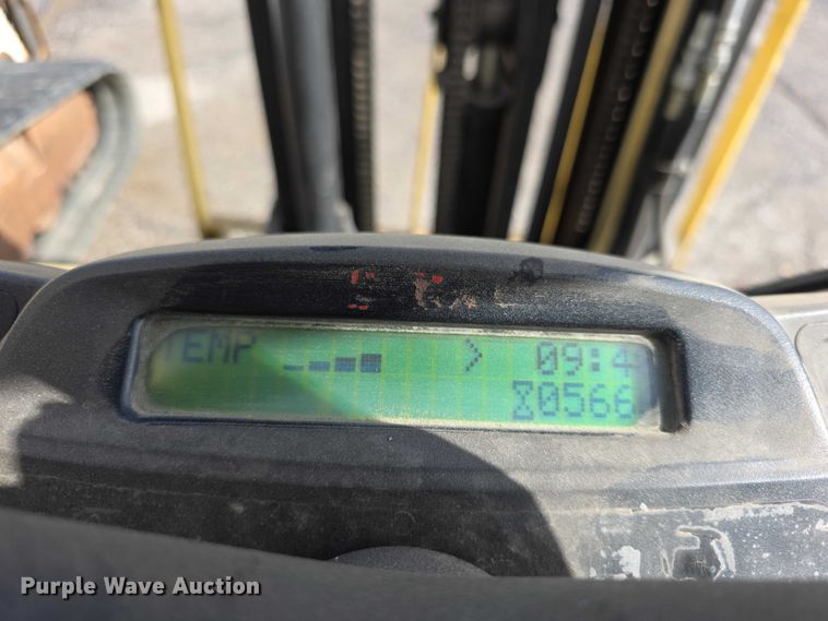 image for item FH6059 2006 Hyster H50FT forklift