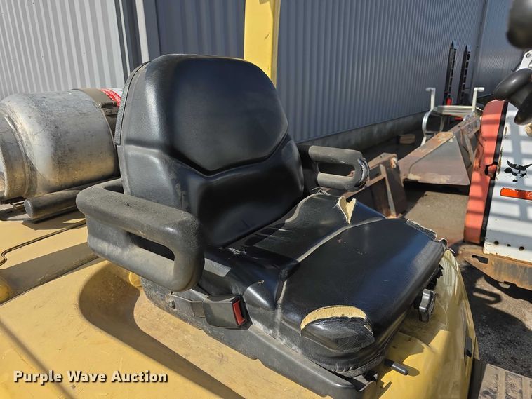 image for item FH6059 2006 Hyster H50FT forklift