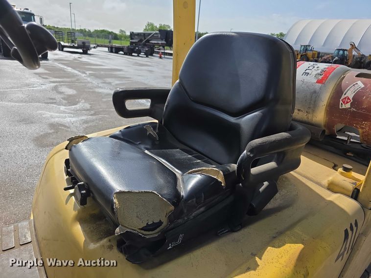 image for item FH6059 2006 Hyster H50FT forklift