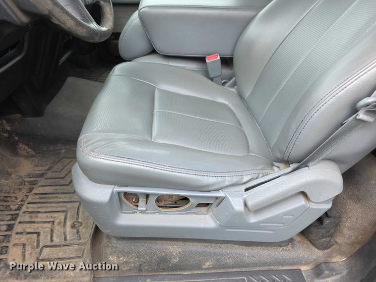 image for item FH6060 2013 Ford F150  pickup truck