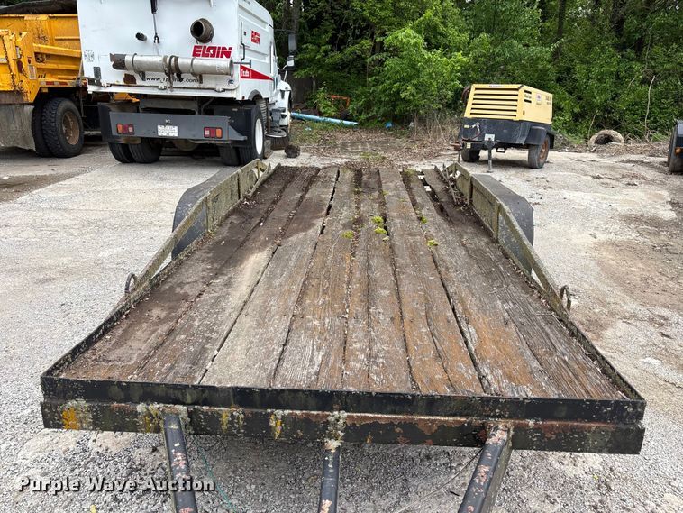 image for item FH7072 Utility trailer