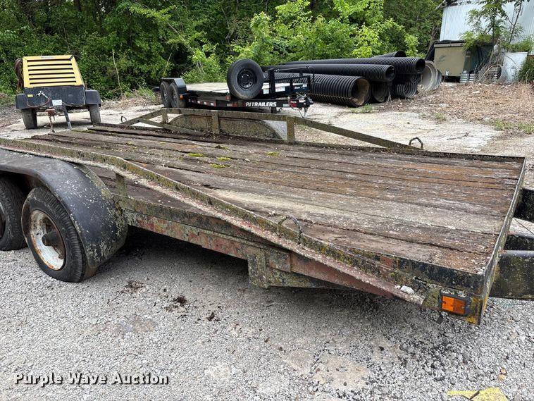 image for item FH7072 Utility trailer