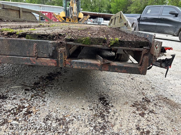 image for item FH7072 Utility trailer