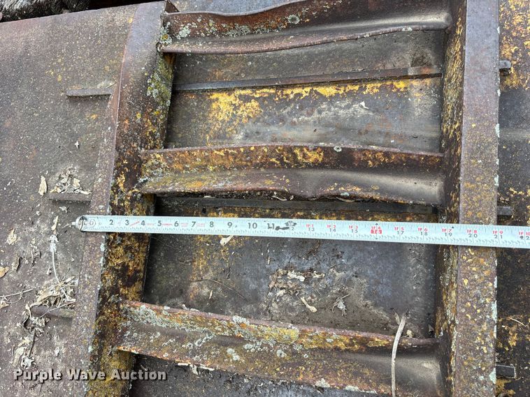 image for item FH7074 Equipment Trailer