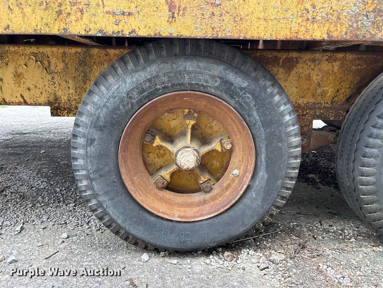 image for item FH7074 Equipment Trailer