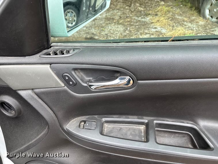 image for item FH7075 2013 Chevrolet Impala Police 