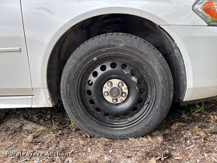 image for item FH7075 2013 Chevrolet Impala Police 