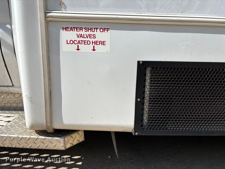 image for item FH7076 2014 Ford E450 shuttle bus