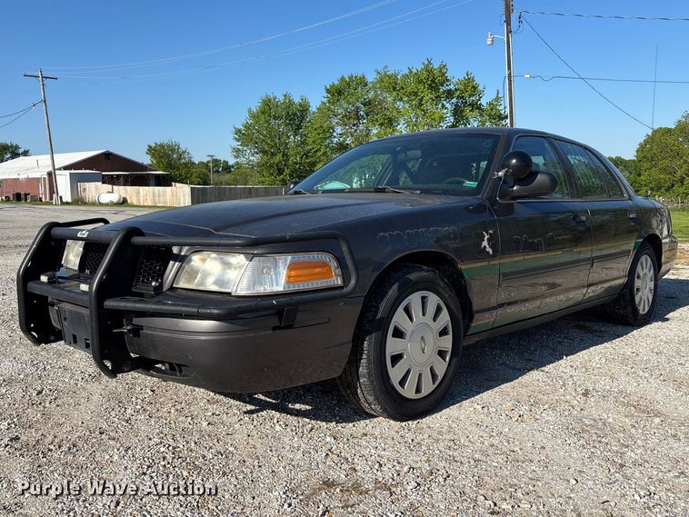 image for item FH7109 2009 Ford Crown Victoria 