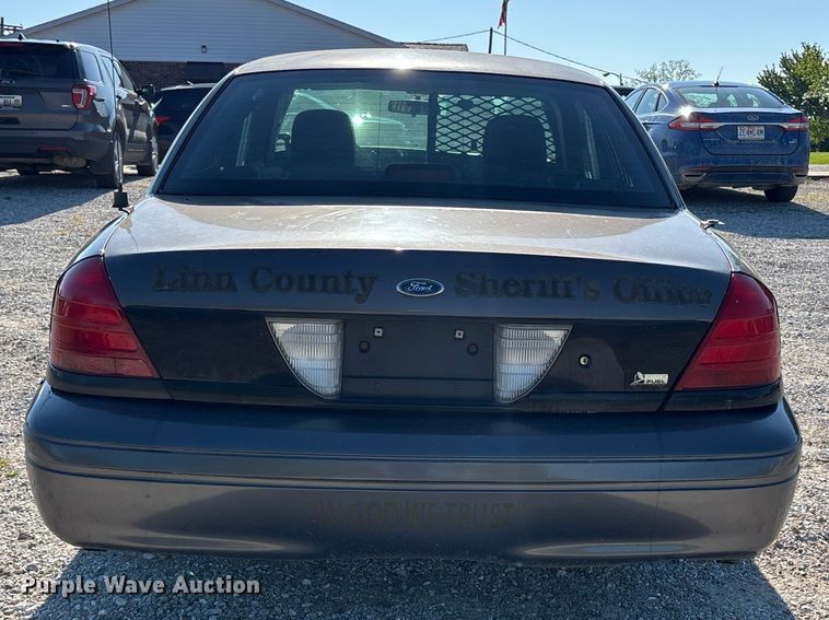 image for item FH7109 2009 Ford Crown Victoria 