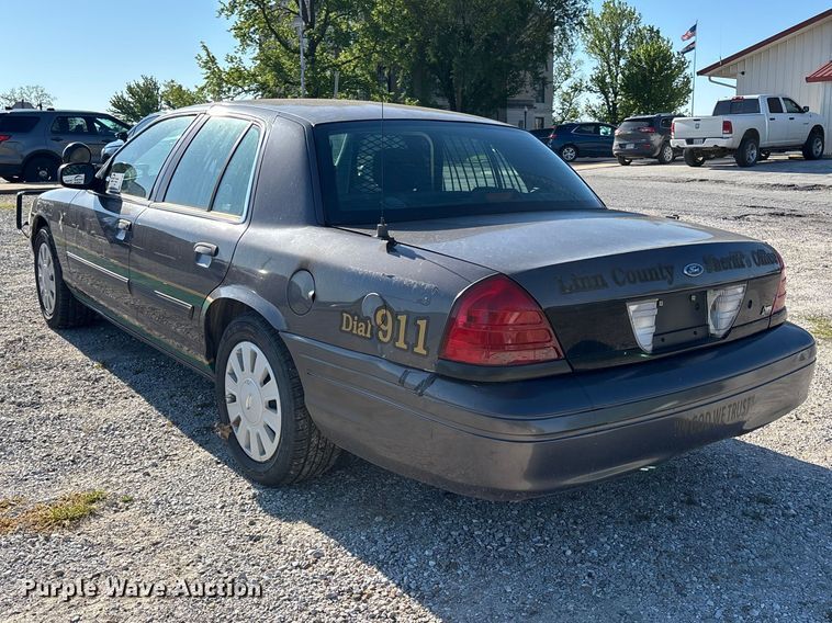 image for item FH7109 2009 Ford Crown Victoria 
