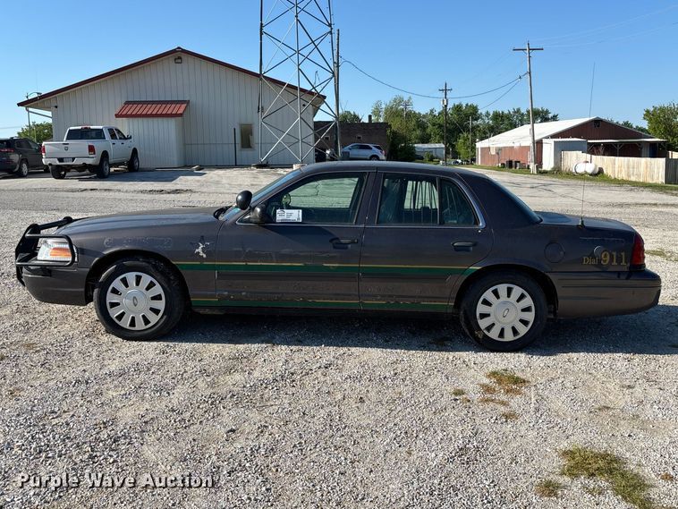 image for item FH7109 2009 Ford Crown Victoria 
