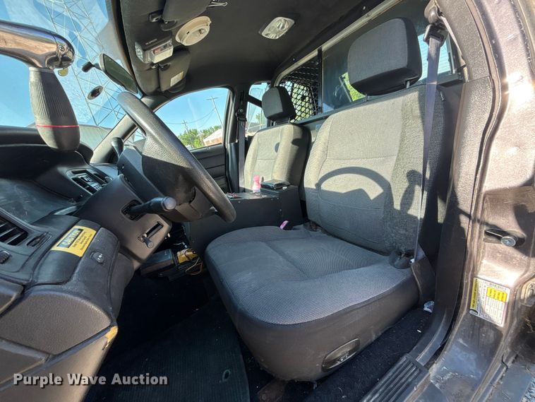 image for item FH7109 2009 Ford Crown Victoria 