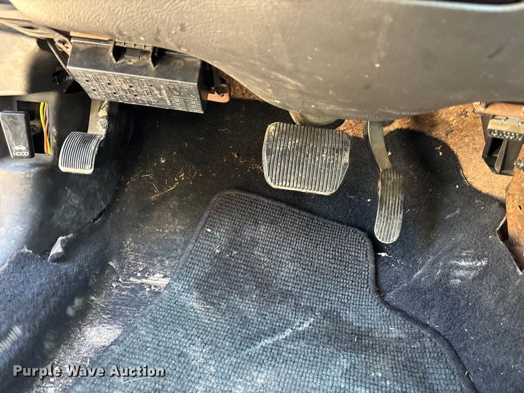 image for item FH7109 2009 Ford Crown Victoria 