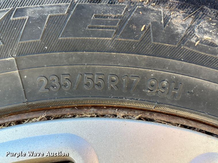 image for item FH7109 2009 Ford Crown Victoria 