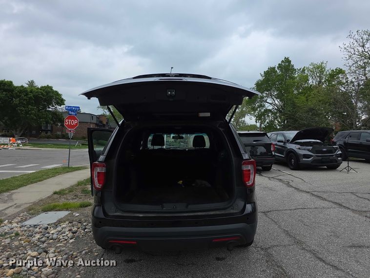 image for item FI0939 2017 Ford Explorer Police Interceptor SUV