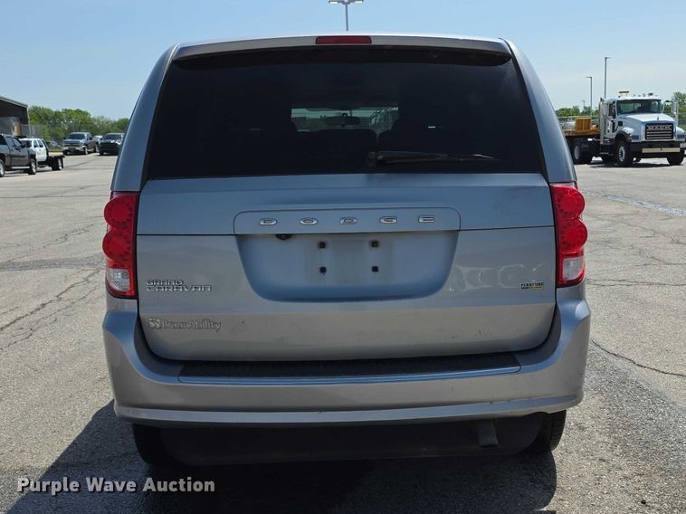 image for item FI0941 2017 Dodge Grand Caravan handicap accessible van