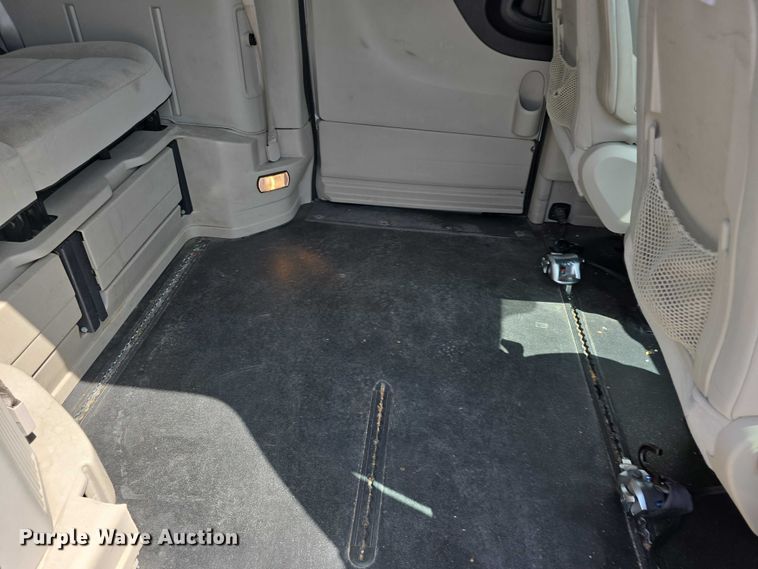 image for item FI0941 2017 Dodge Grand Caravan handicap accessible van