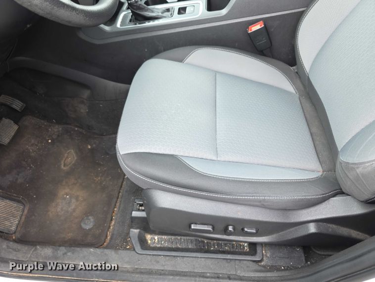 image for item FI0947 2018 Ford Escape SUV