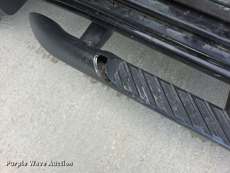 image for item FI0950 2020 Chevy Silverado 1500 Crew Cab pickup truck