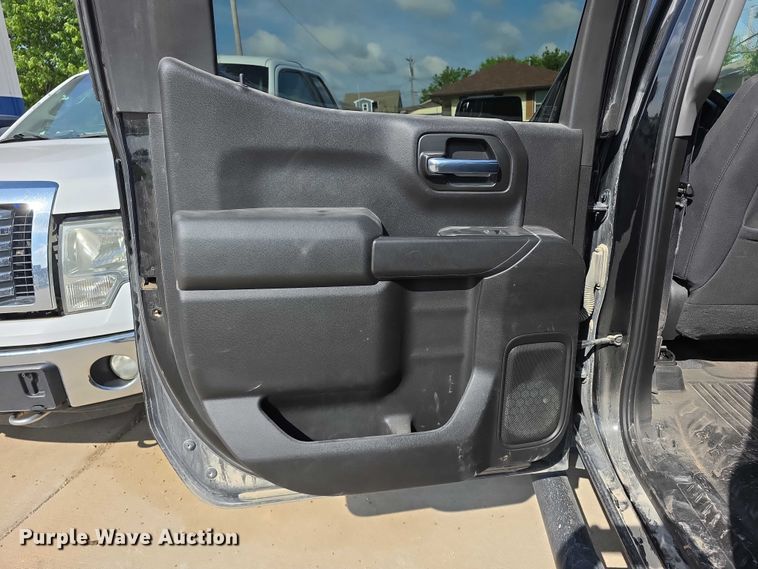 image for item FI0951 2020 Chevrolet Silverado 1500 