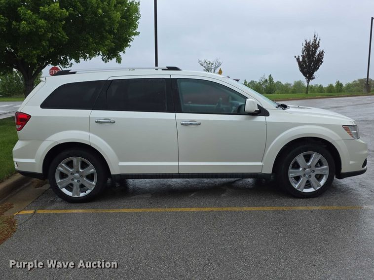 image for item FI0999 2015 Dodge Journey  SUV