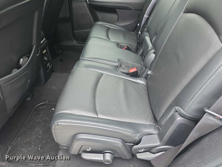 image for item FI0999 2015 Dodge Journey  SUV