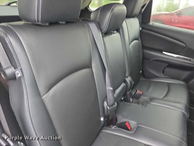 image for item FI0999 2015 Dodge Journey  SUV
