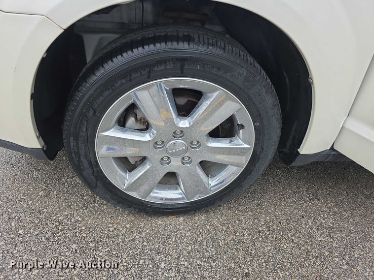 image for item FI0999 2015 Dodge Journey  SUV