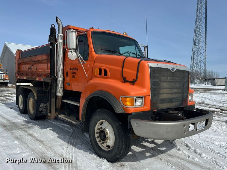 image for item FK0041 2005 Sterling LT9500 dump truck