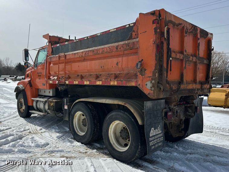 image for item FK0041 2005 Sterling LT9500 dump truck