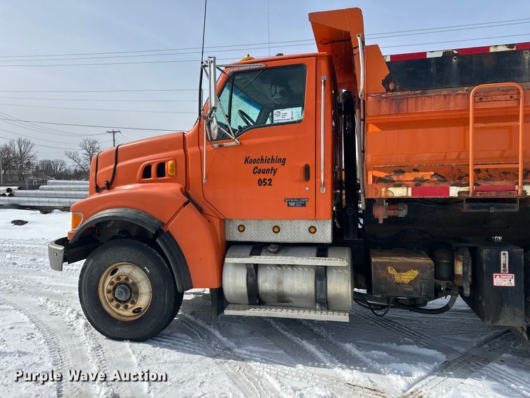 image for item FK0041 2005 Sterling LT9500 dump truck