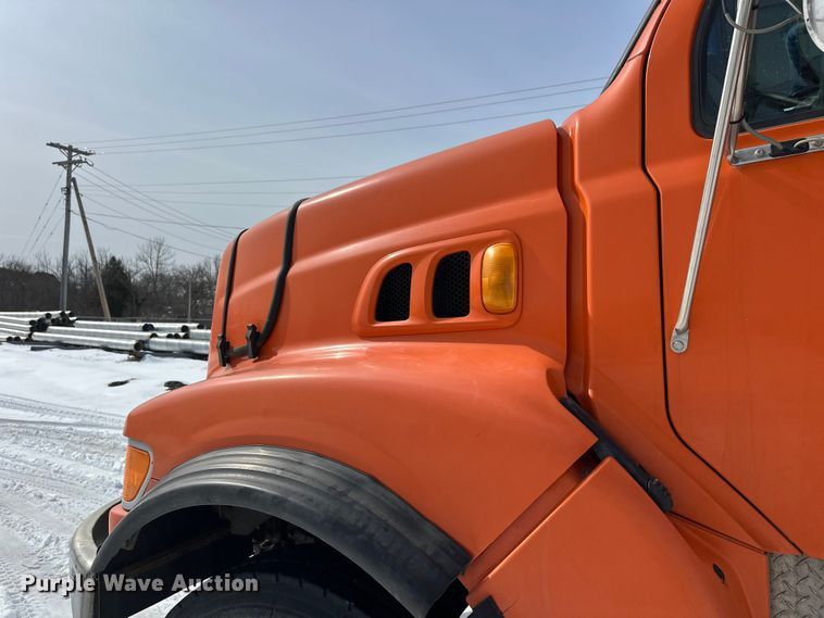 image for item FK0041 2005 Sterling LT9500 dump truck